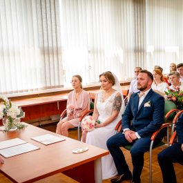 Ceremonia ślubna w Urzędzie Stanu Cywilnego w Kłodawie.